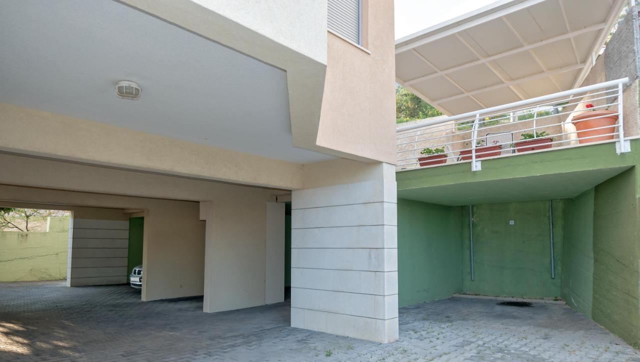 Apartmani Putnik 巴什卡沃达 外观 照片